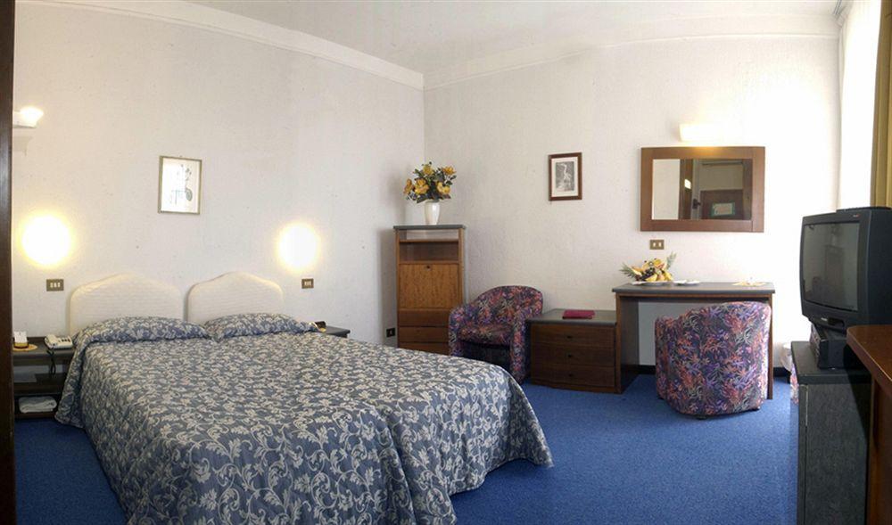 Hotel Principe Principina a Mare Extérieur photo